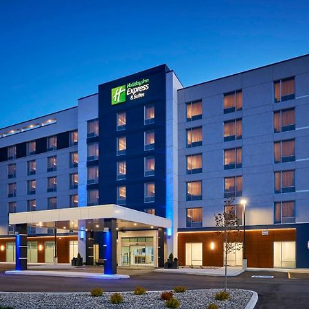 Holiday Inn Express & Suites Windsor East - Lakeshore By Ihg Tecumseh 외부 사진