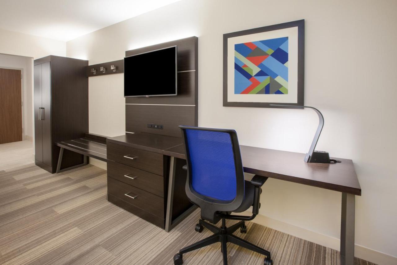 Holiday Inn Express & Suites Windsor East - Lakeshore By Ihg Tecumseh 외부 사진