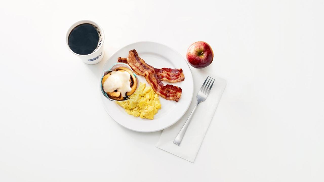 Holiday Inn Express & Suites Windsor East - Lakeshore By Ihg Tecumseh 외부 사진