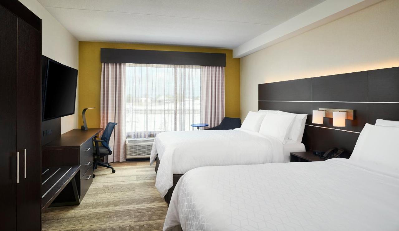 Holiday Inn Express & Suites Windsor East - Lakeshore By Ihg Tecumseh 외부 사진