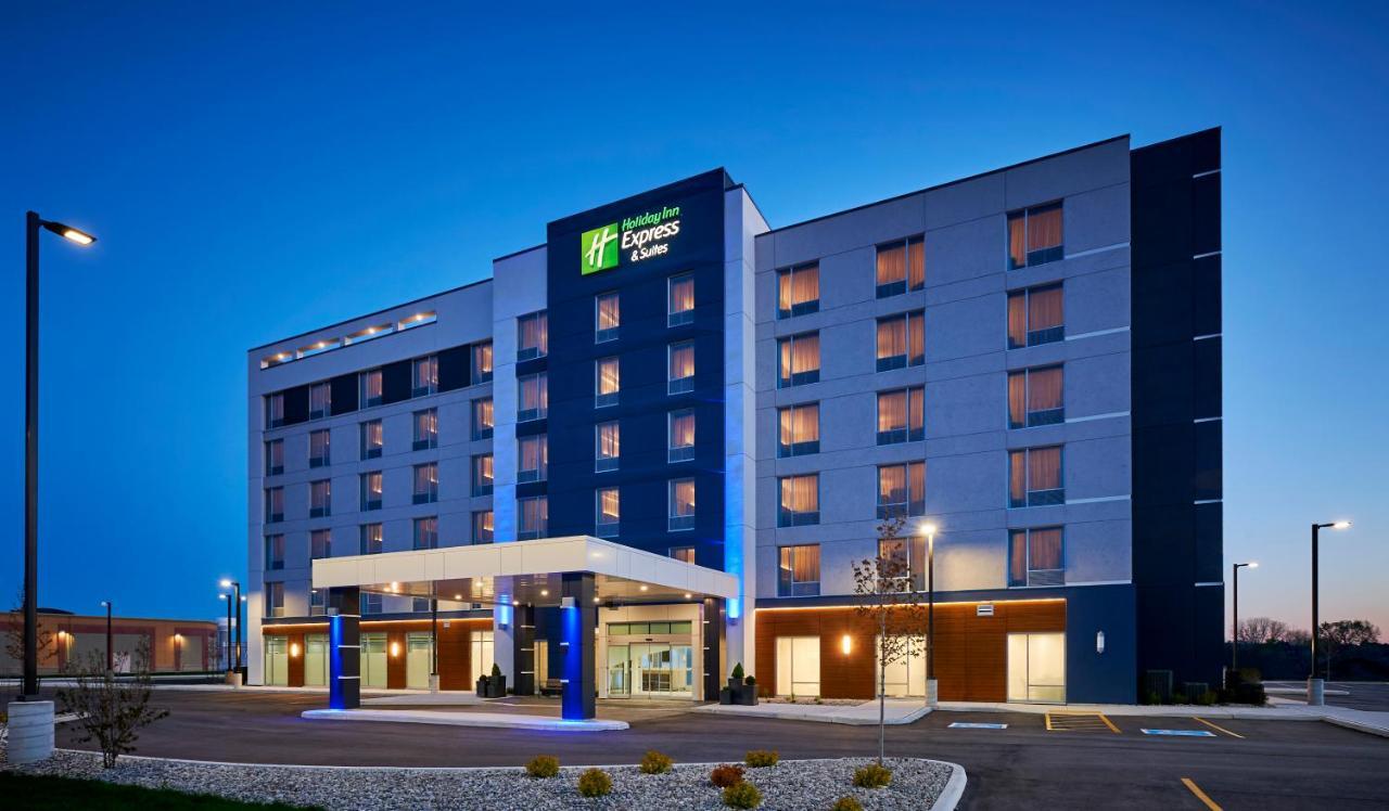 Holiday Inn Express & Suites Windsor East - Lakeshore By Ihg Tecumseh 외부 사진
